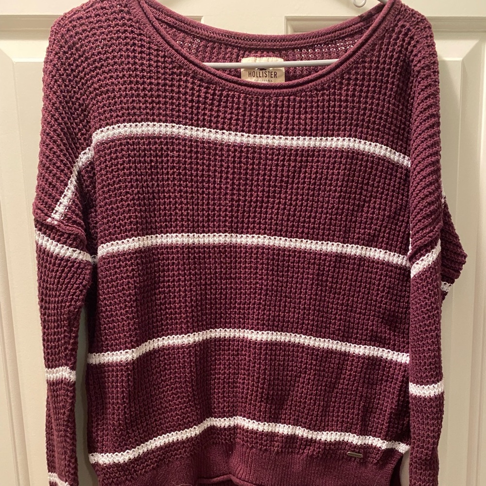 Hollister maroon striped sweater